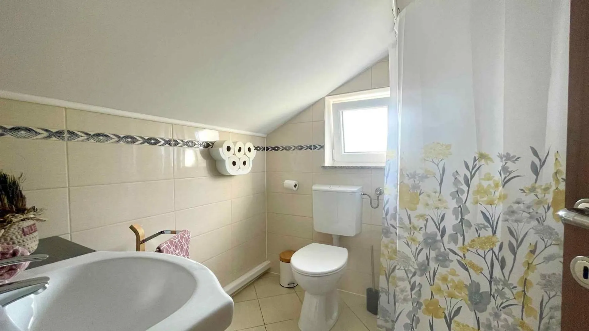 Holiday Home In Grizane 43203 Grizane-Belgrad