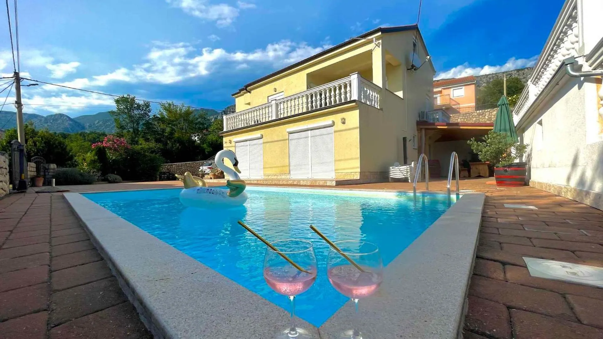 Holiday Home In Grizane 43203