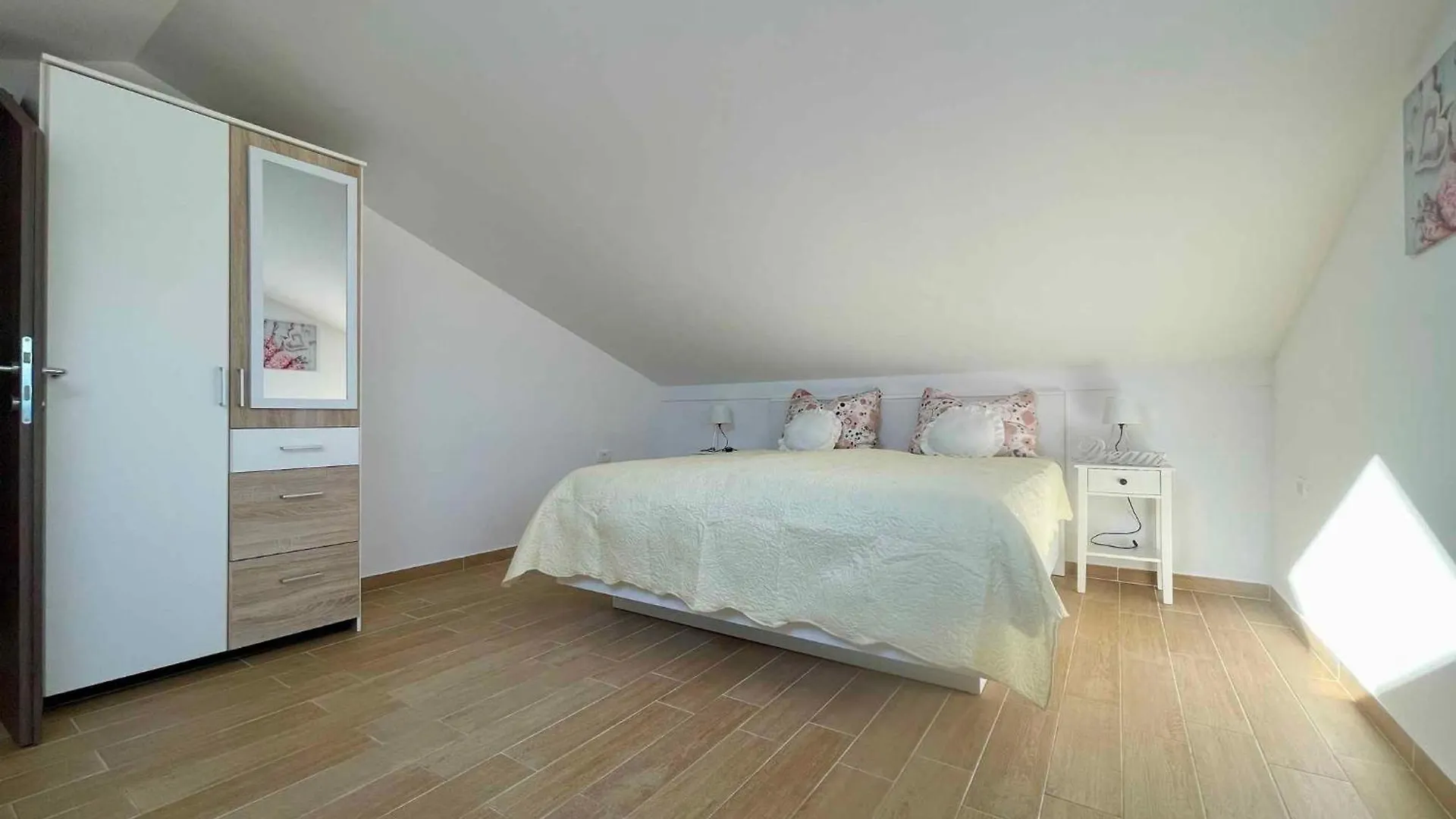 Holiday Home In Grizane 43203